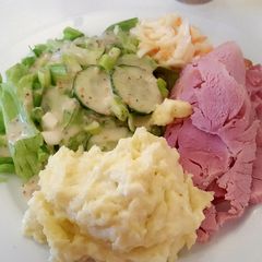 A picture of Gammon.