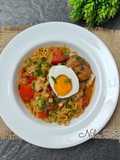 Mie Nyemek Telur Asin Pedas