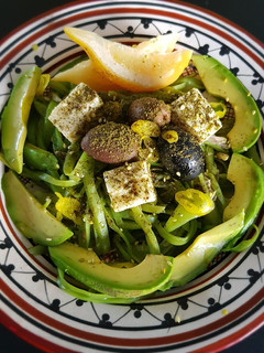 Una foto de Ensalada mediterránea: Porotos verdes y queso feta