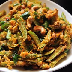 A picture of Tindora Kaju Fry (Dondakai Cashew Pakodi Koora).