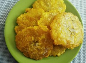 Una foto de Patacones -tostones- con ayuda del microondas