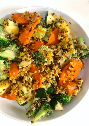 Foto resep Quinoa and veggie fried rice