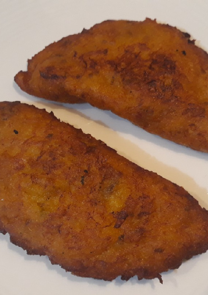 Una foto de Empanadas de plátano maduro con queso