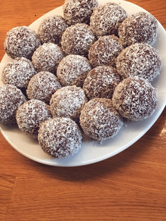Kókuszgolyó recept fotója
