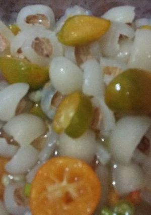 Foto resep Asinan Rambutan manis segar pedes ala me 😊😊