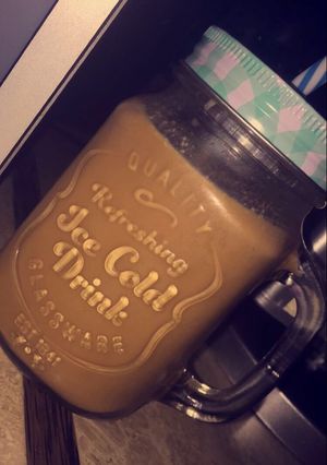 A picture of Dulce de leche frappuccino.