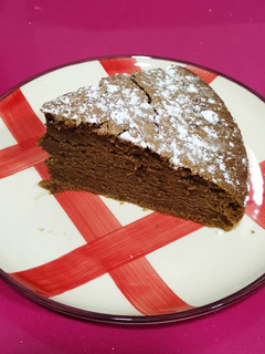 Una foto de Bizcocho de chocolate sin huevo