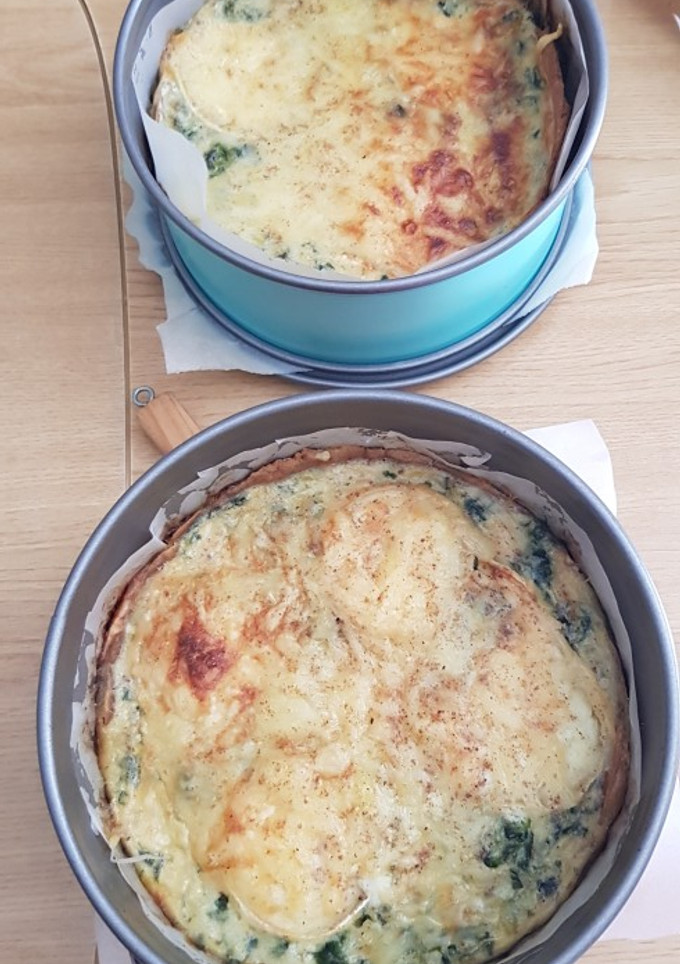 Una foto de Quiche de espinacas y queso cabra con masa de harina de quinoa