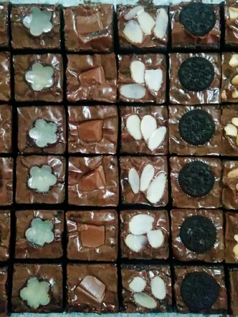 Cara Gampang Membuat Resep Brownies Shiny Crust Loyang Sekat 22 yang Lezat Anti Ribet, Sempurna