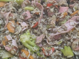 Lentejas, paleta, arroz, brócoli y lo que había en la heladera