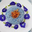 Nasi uduk bunga telang