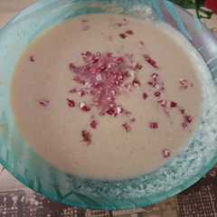 Una foto de Crema Fría de Alcachofas y Huevo