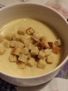 Zellerkrémleves recept fotója