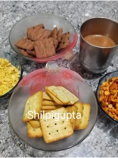 इलायची अदरक वाली चाय (elaichi adrak wali chai recipe in Hindi) रेसिपी मुख्य फोटो
