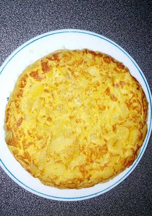 Una foto de Tortilla de patatas en el microondas