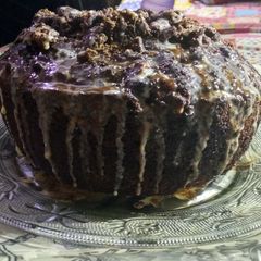 A picture of Chocolate Oreo cake.