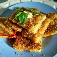 A picture of Chicken Cheese With Vegetables Risolles.