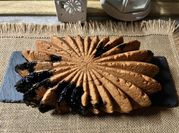 Una foto de budín de arándanos