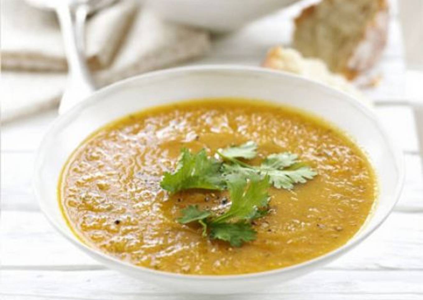 Carrot & coriander soup