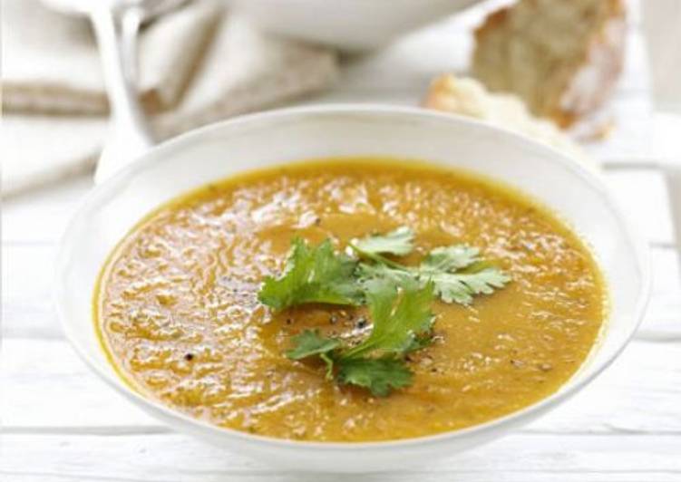 Carrot &amp; coriander soup