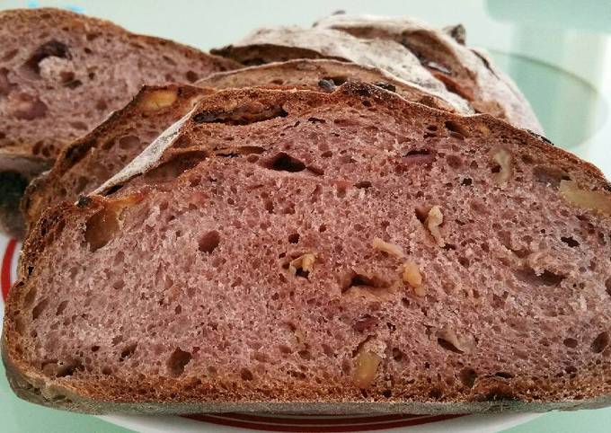 Redwine walnut cranberries sourdough