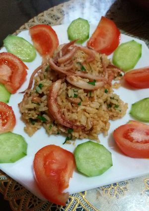 A picture of Fried rice with squid.