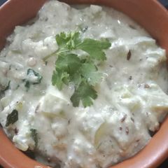 A picture of Snake gourd raita.