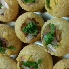 A picture of Golgappay (pani puri).
