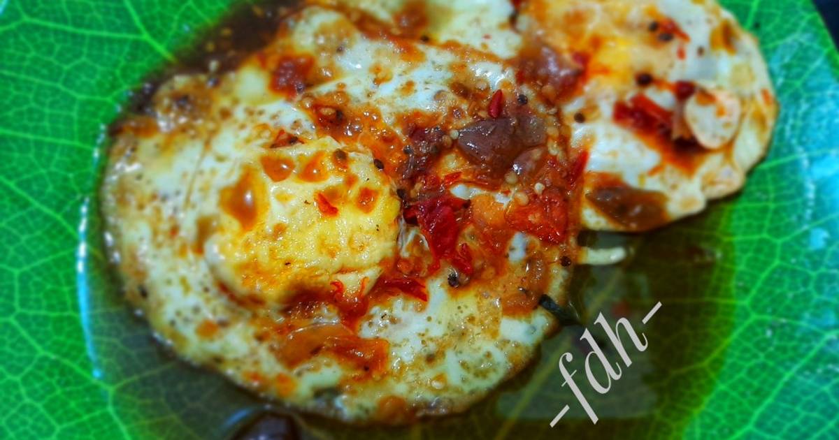 Resep Telor Ceplok Balado Mentega oleh Fitri Dwi Handayani - Cookpad