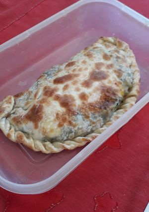 Una foto de Calzone de verduras