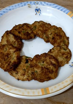 A picture of Chicken and capsicum kabab 🍗🫑🫑.