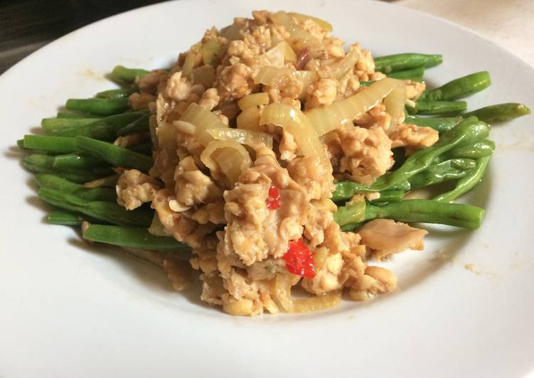 Baby Buncis ala Singapore dengan Tempe