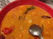 Une photo de basilic thai