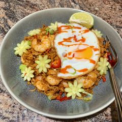 A picture of Nasi Goreng.