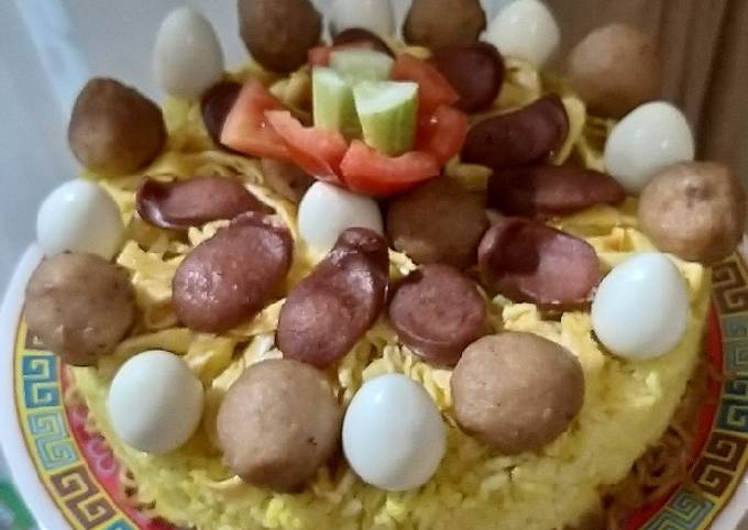 Yuk intip, Resep  memasak Nasi kuning rice cooker birthday cake dijamin menggugah selera