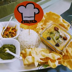 A picture of Hyderabadi Khati Daal Chawal.