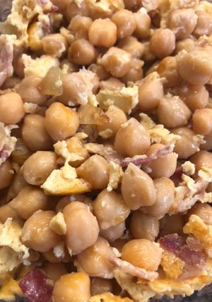 Una foto de Garbanzos revueltos
