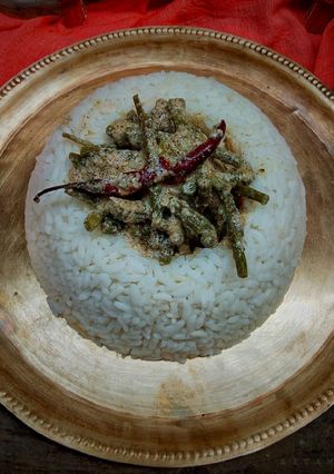 A picture of Bengali Drumstick Curry (Sukto).