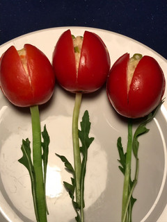 Una foto de Trampantojo de Tulipanes de Holanda para ti 🌷