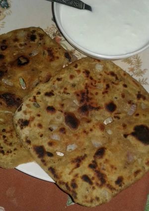 दाल वाला परांठा (Daal wala parantha recipe in hindi) रेसिपी मुख्य फोटो