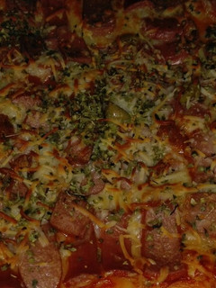 Una foto de Pizza de salchichas