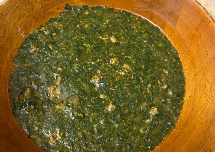 ملوخية اللحمة المفرومه