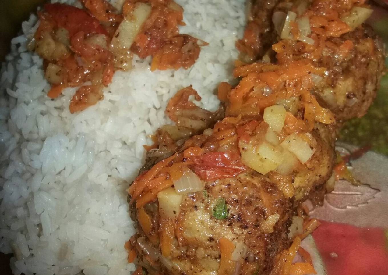 Albóndigas de pescado vestidas de zanahoria