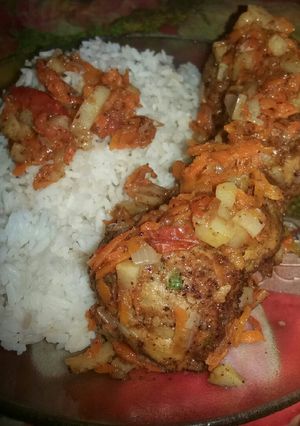 Una foto de Albóndigas de pescado vestidas de zanahoria