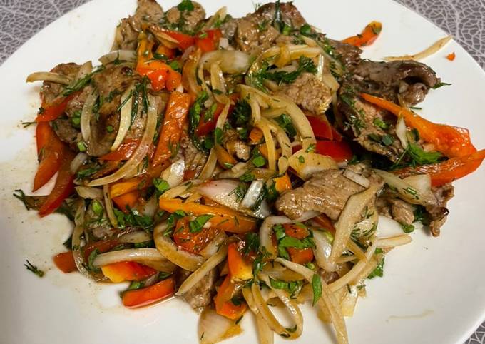 ПП салат с говядиной и овощами