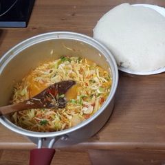 A picture of Stewed cabbage.