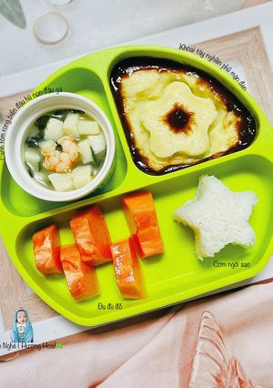 Hình của món Canh tôm rong biển đậu hủ non đậu gà.