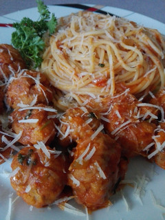 Una foto de Spaghetti con albóndigas de ricotta