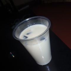 A picture of Fresh milk.