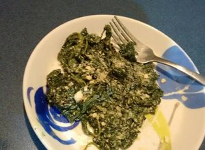 Una foto de Espinacas con crema y mantequilla. ॐ